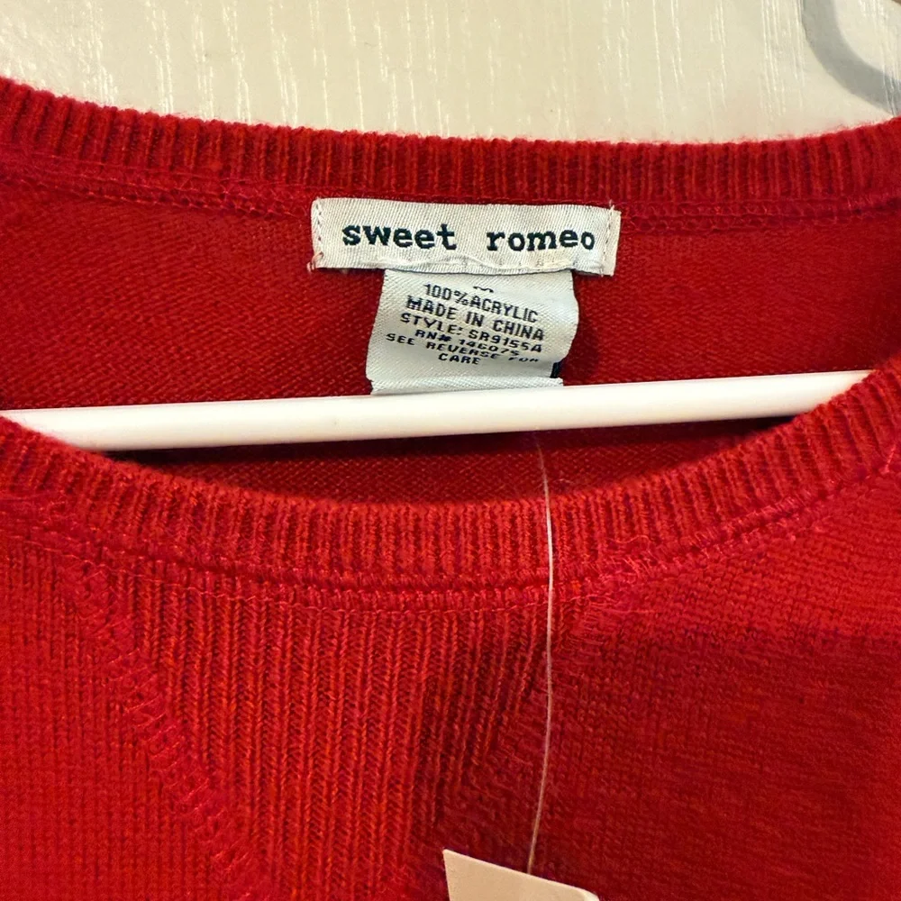 Sweet Romeo Red Sweater - Picture 2 of 3